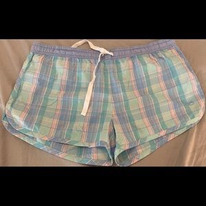 Southern Tide Skipjack lounge short